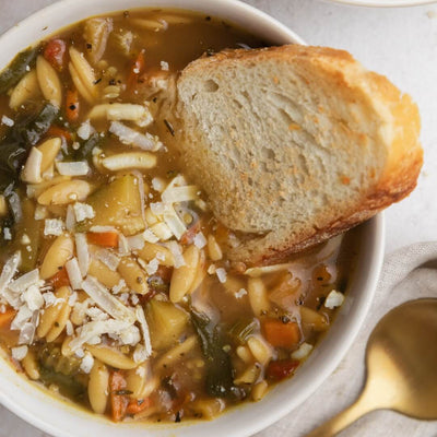 Mélange de soupe au poulet au citron et orzo